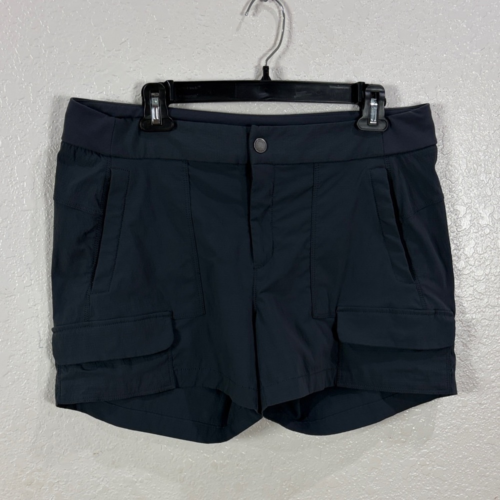 Athleta Women's Cargo Shorts,Size 14 - Picture 3 of 17